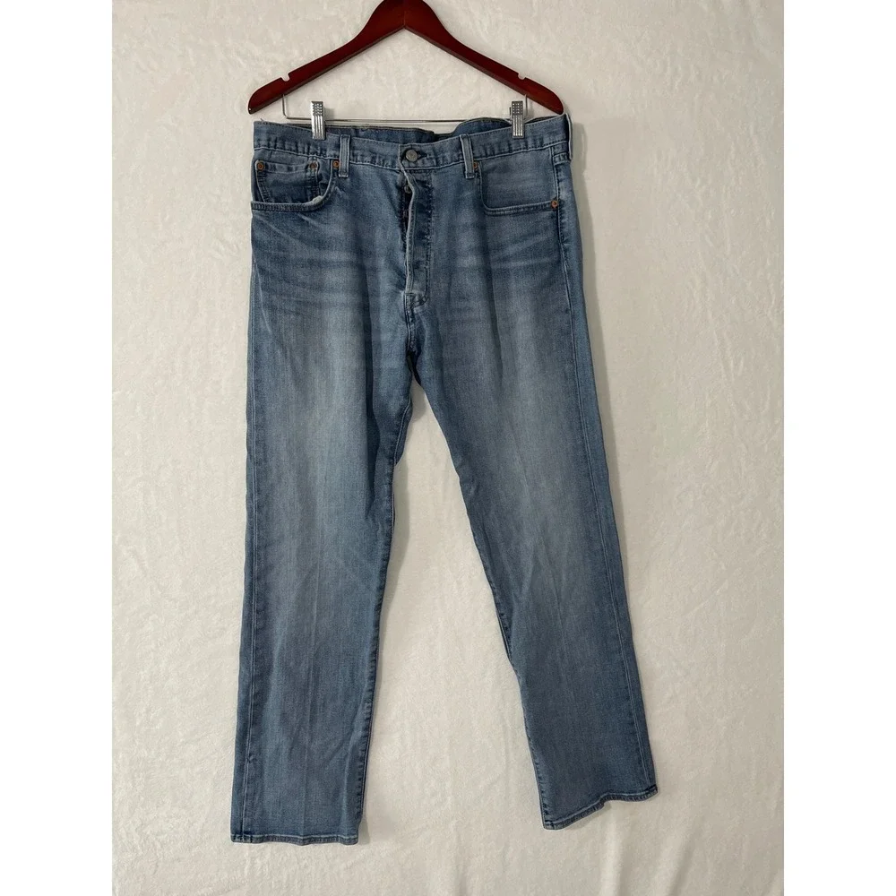 Levi's 501 Mens Jeans Classic Wash Button Fly Denim Straight Leg W38 L32
